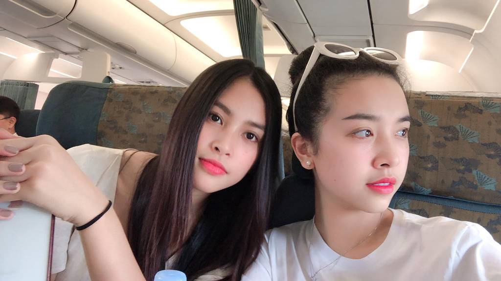 Phạm Hương gợi cảm hút mắt, Huyền My xinh đẹp tựa nữ thần-11