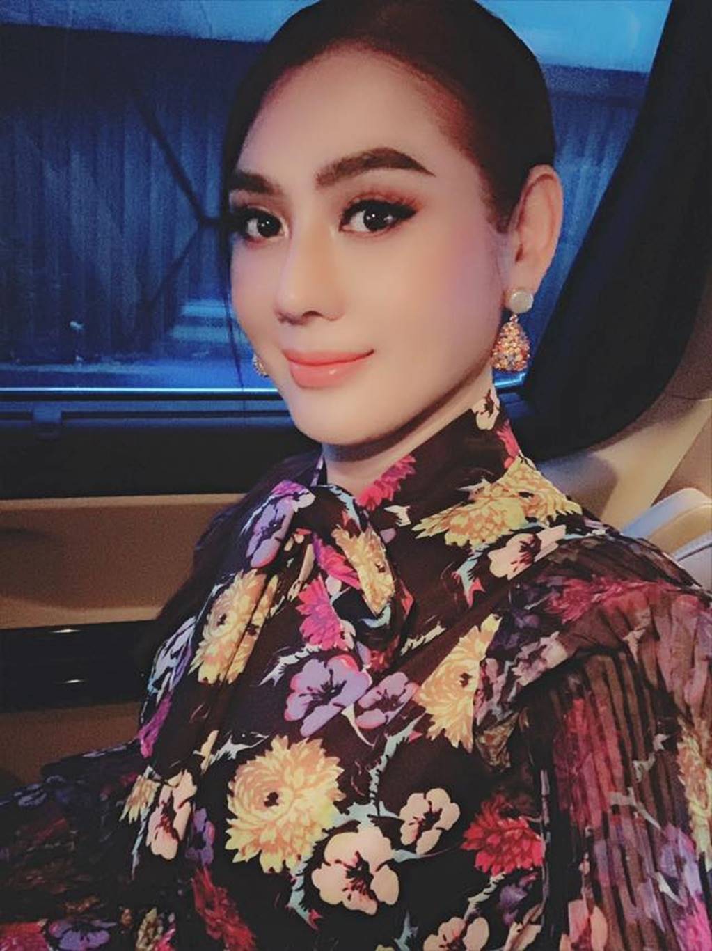 Phạm Hương gợi cảm hút mắt, Huyền My xinh đẹp tựa nữ thần-9