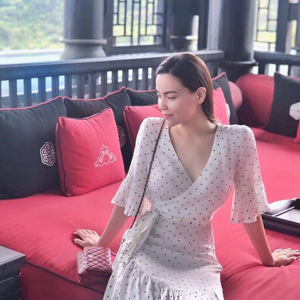 Diện đồ chấm bi mà không sến súa, chỉ có Hồ Ngọc Hà mà thôi!-5