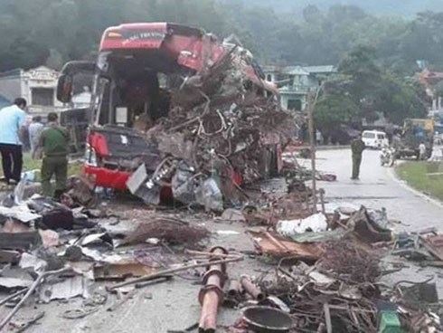 Phát hiện công ty có xe khách tông chết 7 người sử dụng nhiều xe sửa số khung, số máy