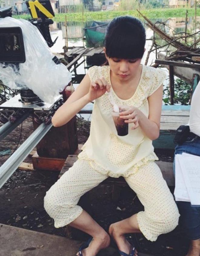 Những hình ảnh chụp lén gây xôn xao của Ngọc Trinh-13