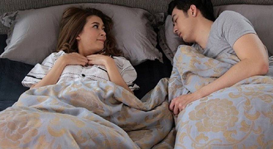 Cái kết khiến cô nàng thất tình ngỡ ngàng: Rủ sếp uống rượu giải sầu đến say khướt, tỉnh dậy thì hoảng hồn với cảnh tượng trước mắt và màn tự thú” của sếp-2