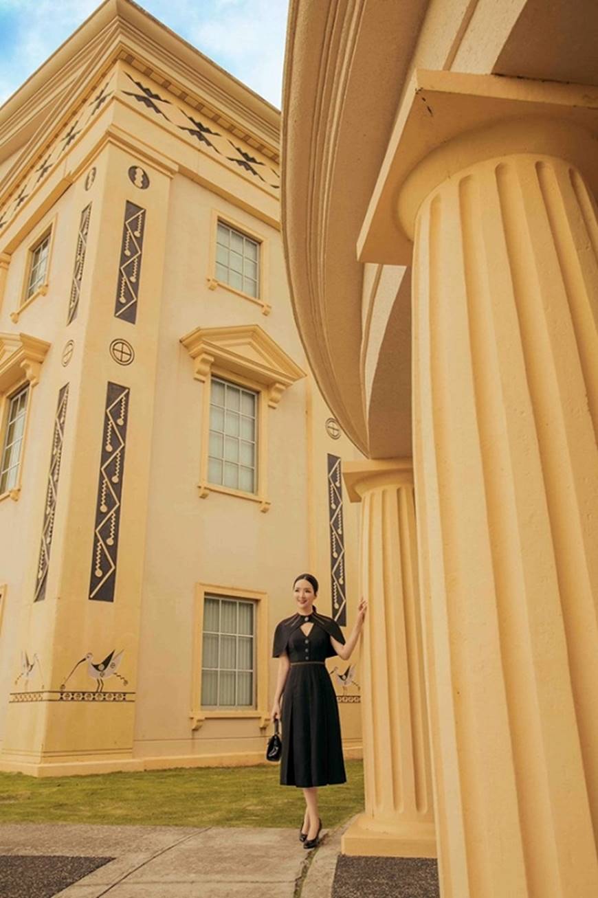 Hoa hậu Đền Hùng Giáng My toát lên phẩm chất quý cô khi dạo bước ở phủ tổng thống Palau-5