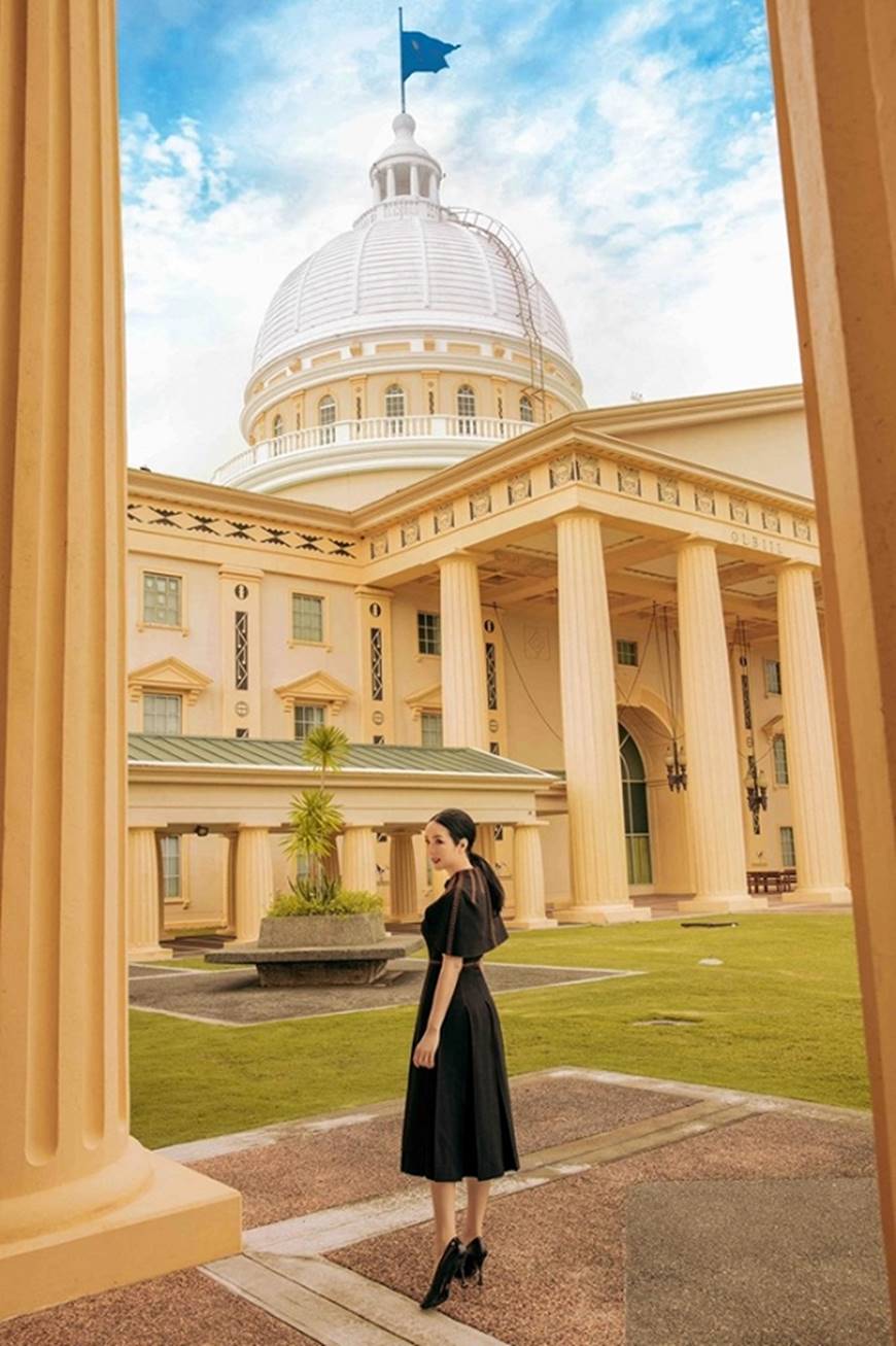 Hoa hậu Đền Hùng Giáng My toát lên phẩm chất quý cô khi dạo bước ở phủ tổng thống Palau-7