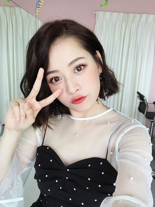 Chi Pu thật can đảm khi tiên phong với xu hướng đầu bù tóc rối” đầy lạ lẫm-3