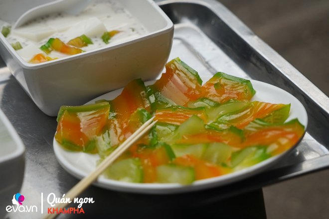 Quán chè sương sa 9 tầng mây đặc biệt, 30 năm khách nào không ăn hết là chủ quán hỏi-9