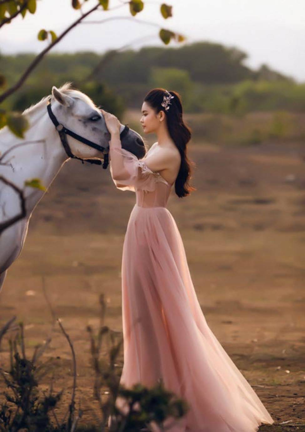 Hậu ly hôn, Trương Quỳnh Anh, Anh Thư thay đổi style ăn mặc-6