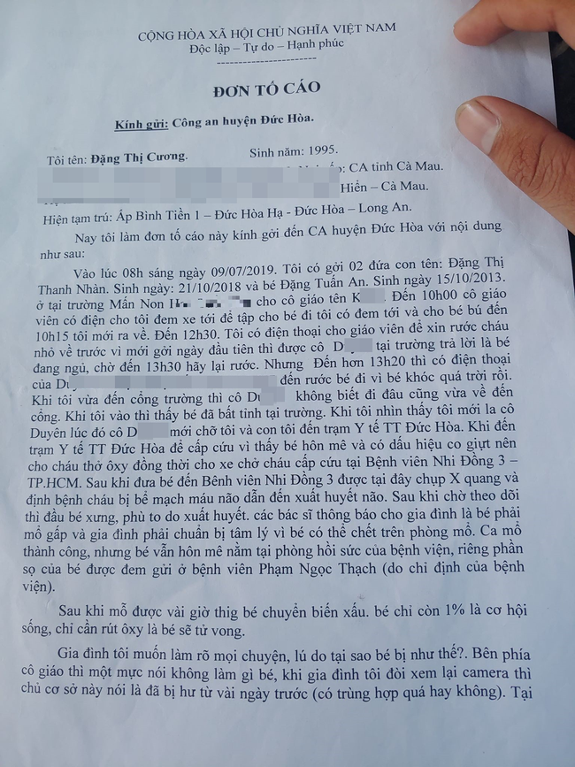 Mẹ của bé gái 8 tháng tuổi nghi bị xuất huyết não ngay ngày đầu tiên gửi nhà trẻ: Cô giáo nói bé tự bị còn camera thì hỏng?-2