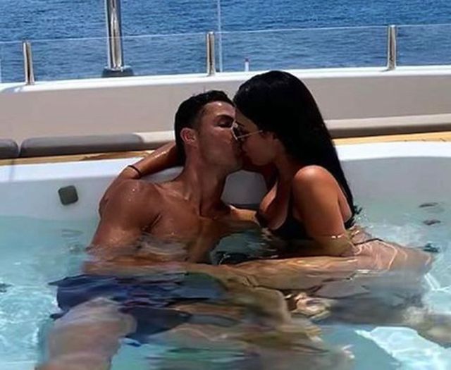 Tự nhận sống không dễ dàng, Georgina Rodríguez quyết không rời bỏ C.Ronaldo-2