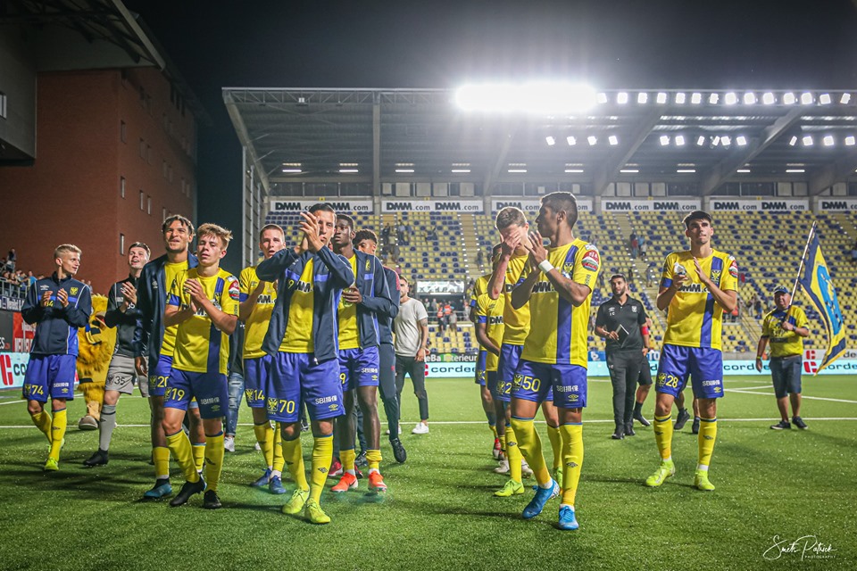 Công Phượng đón những vị khách đặc biệt ở Bỉ trong trận thứ 3 liên tiếp dự bị-9