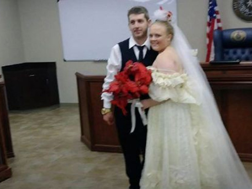 Chú rể trả lời 15+6=17”, cô dâu quyết tâm hủy hôn ngay tại đám cưới-3