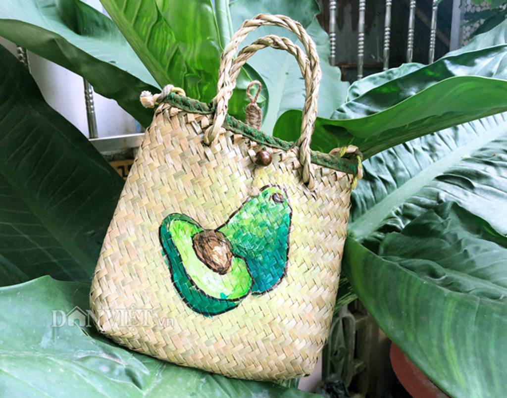 Bộ sưu tập túi xách thời trang khủng từ cỏ dại của 8X Đồng Tháp-2