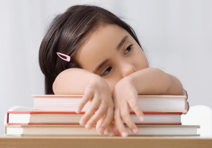 Chuyên gia cảnh báo: Nghiện điện thoại ở trẻ cũng tương tự nghiện ma túy, cha mẹ có thể ngăn chặn bằng hành động cực đơn giản-2