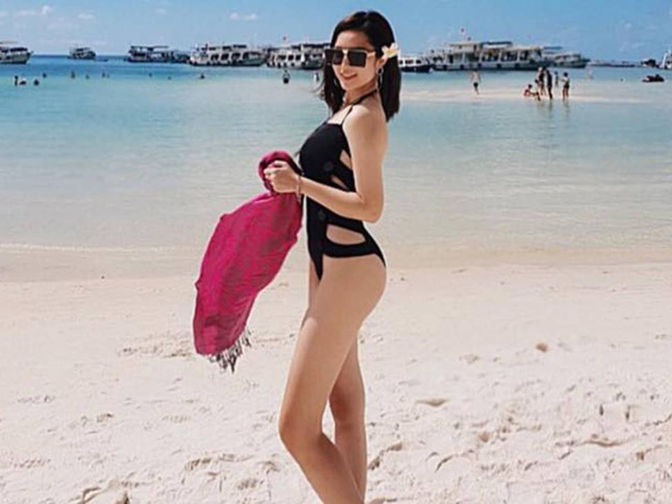 Nhan sắc thực của nữ sinh chỉ mặc áo dài cũng hấp dẫn không tưởng-9