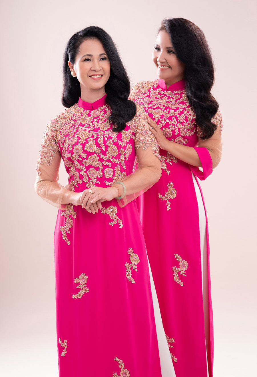 2 mẹ chồng quốc dân trên màn ảnh mặc áo dài kết tình thông gia-5