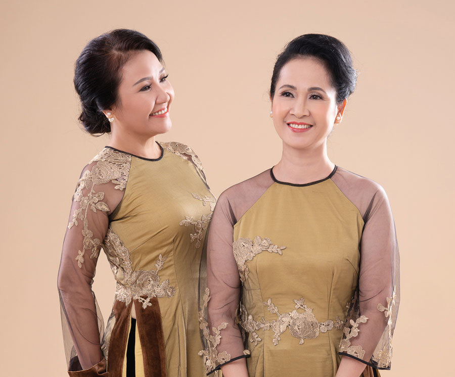 2 mẹ chồng quốc dân trên màn ảnh mặc áo dài kết tình thông gia-9