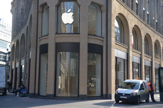 Apple có thể bị cấm bán iPhone, mảng chip bán dẫn rúng động-1