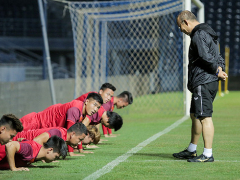 Đến lúc bóng đá Việt Nam là thế lực trong khu vực-4