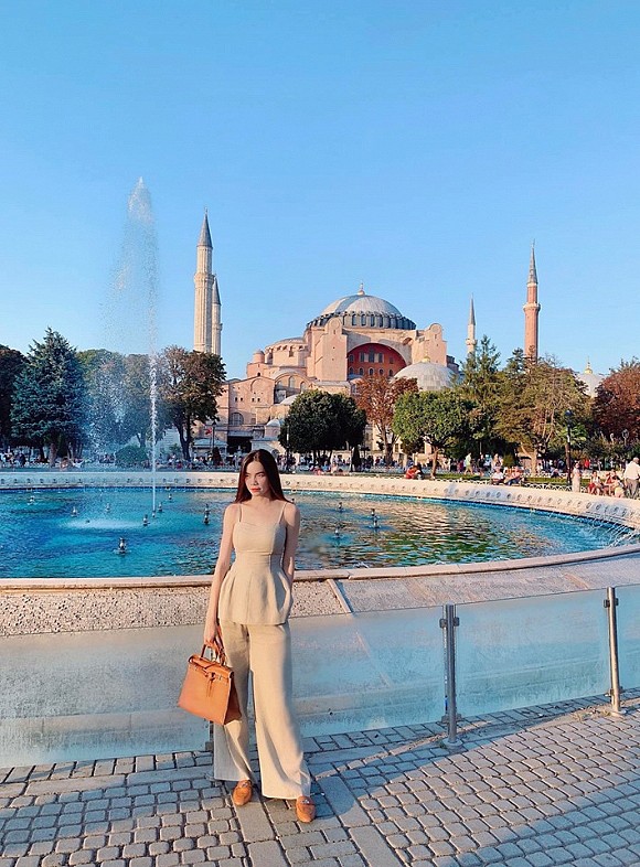 Sau khi thăm nhà ‘chồng tương lai’ ở Thụy Điển, Hà Hồ cùng Kim Lý đi du lịch Thổ Nhĩ Kỳ-4