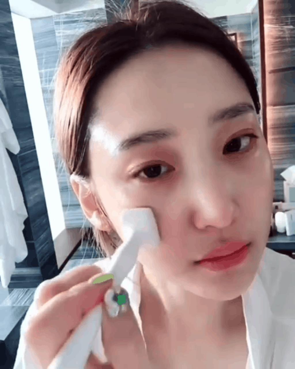 Chuyên gia mách nhỏ 5 tips skincare khiến đồng nghiệp phải trầm trồ trước làn da căng bóng, lấp lánh của bạn-4