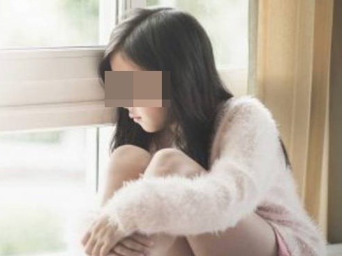 Bố mẹ hốt hoảng vì con mới ở tuổi mầm non đã biết thủ dâm: Đây là lời khuyên của bác sĩ
