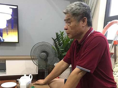 Bà Nguyễn Bích Quy đón trẻ ở trường Gateway bị bắt tạm giam-2