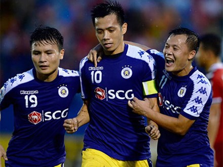 Văn Quyết lập cú đúp, CLB Hà Nội vào chung kết liên khu vực AFC Cup