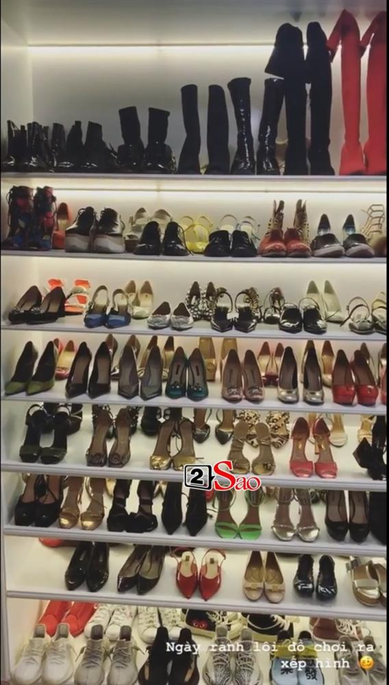 Choáng ngợp với tủ giày hàng trăm đôi cực kỳ xịn xò của Văn Mai Hương-1