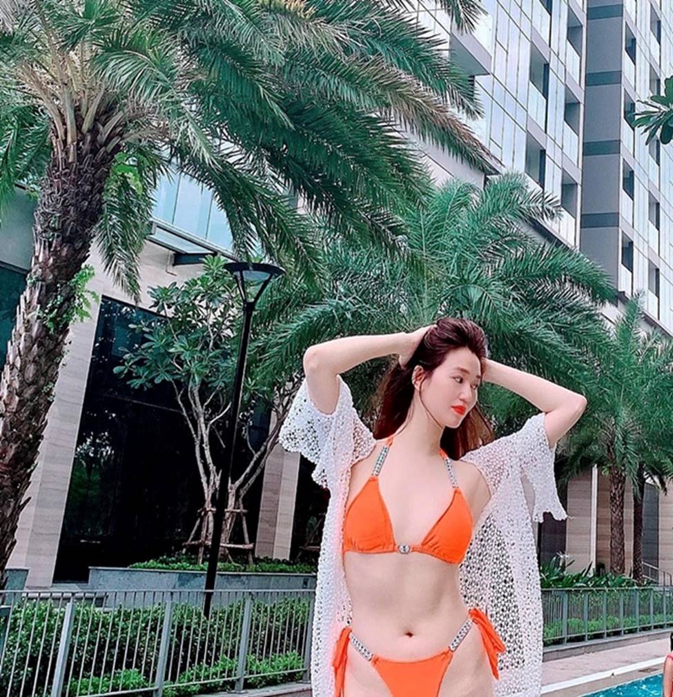 Người đẹp miền Tây được Trường Giang thả thính ngày càng sexy, sống sang chảnh-1