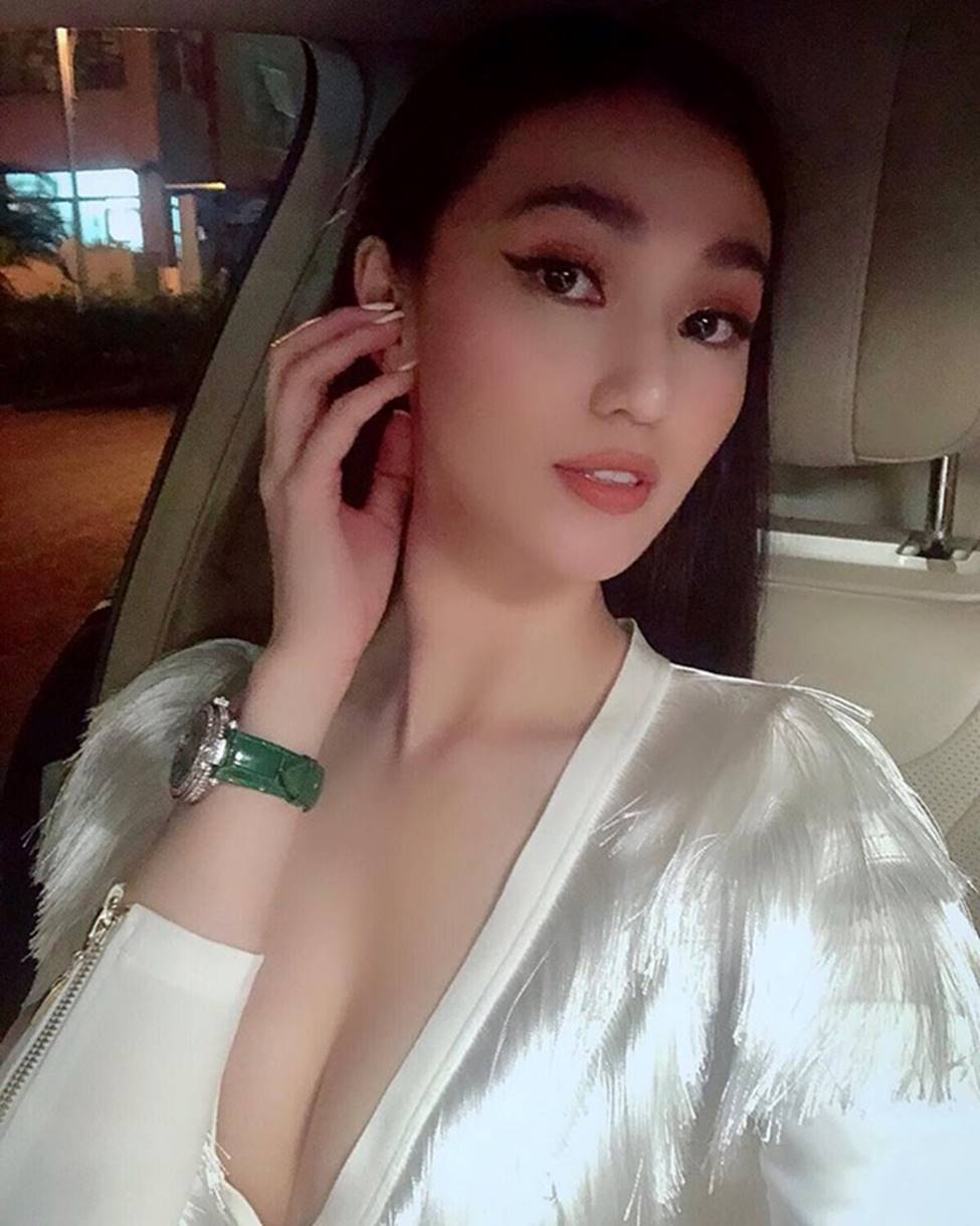 Người đẹp miền Tây được Trường Giang thả thính ngày càng sexy, sống sang chảnh-8