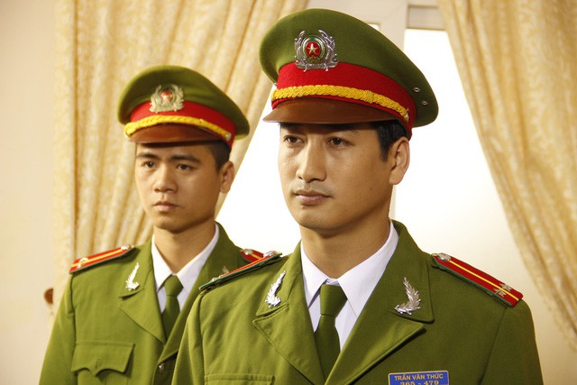 Nam diễn viên đang bị cả nước chửi vì đóng vai người chồng đốn mạt là ai?-8