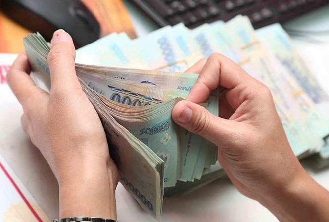 Lãi suất liên tục tăng, lời cảnh báo từ Ngân hàng Nhà nước-1
