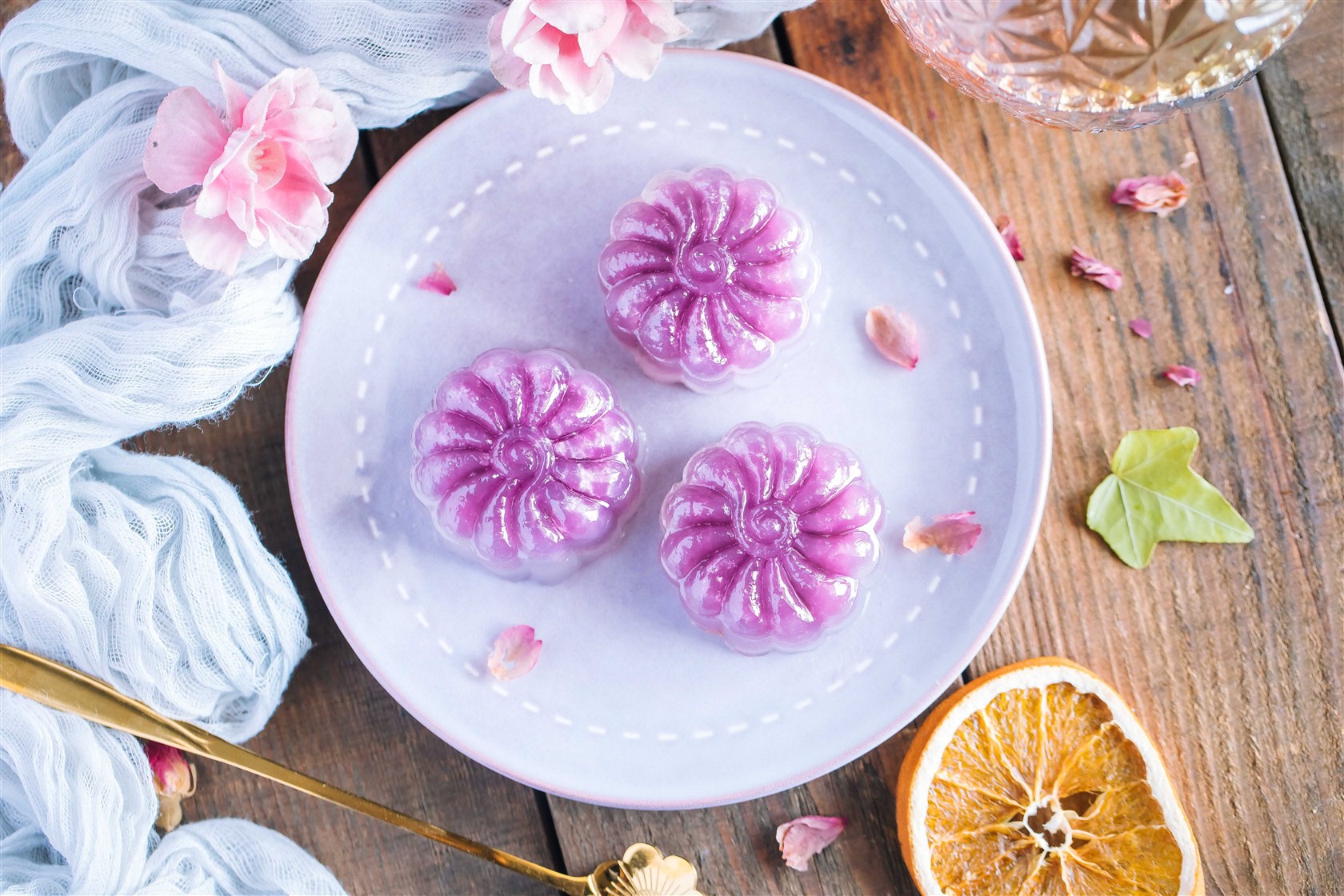 Hot: Bánh Trung Thu pha lê đẹp lung linh, đáng yêu hết phần thiên hạ!-6