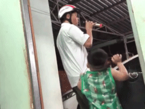 Màn ngẫu hứng Hồng nhan hay như nuốt đĩa của nam sinh Quảng Ninh-1