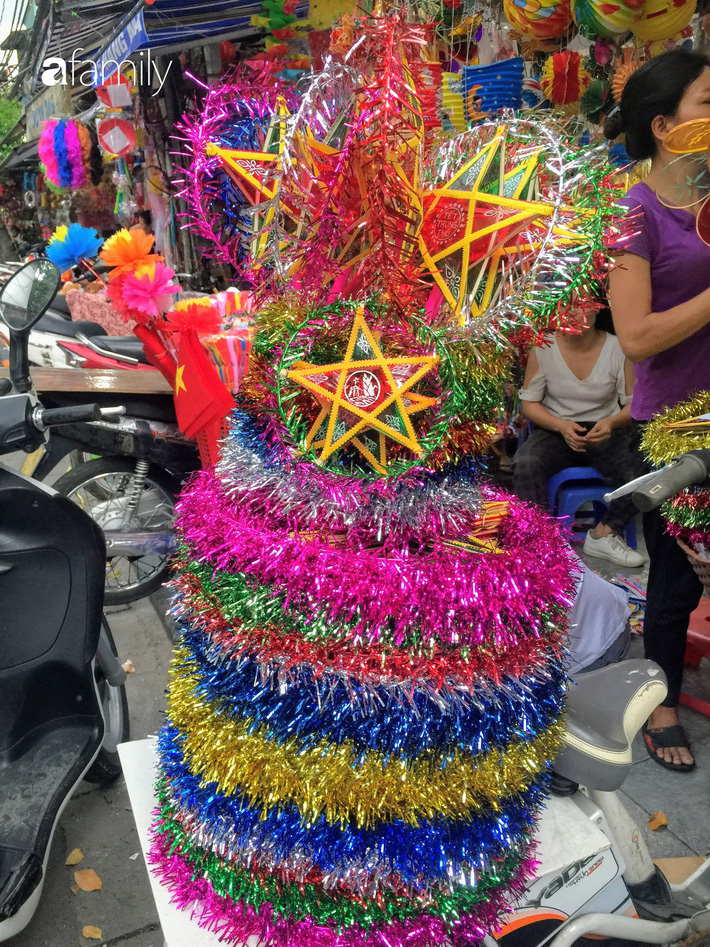 Trung thu năm nay đồ chơi truyền thống lên ngôi, tiêu thụ gấp đôi so với đồ chơi ngoại nhập-8