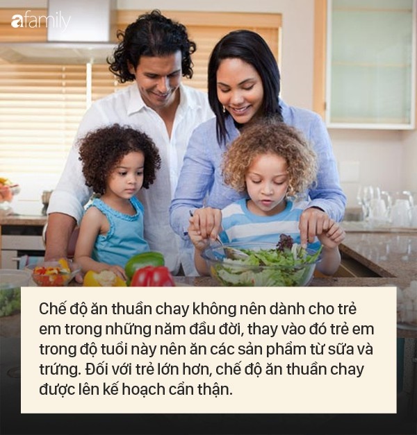 Cha mẹ cho con ăn chay, bé gái 19 tháng tuổi bị suy dinh dưỡng, co giật và cân nặng chưa được 5kg-6