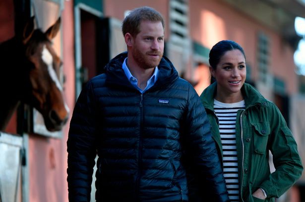 Meghan Markle xoa dịu dư luận bằng bữa ăn bình dân chưa đến 500.000 đồng nhưng ngay lập tức bị cư dân mạng bóc mẽ-1