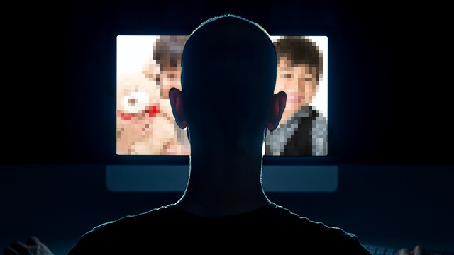 Những điều phụ huynh cần đọc kỹ trước khi đăng hình con lên MXH, bởi những kẻ ấu dâm vẫn đang rình rập hàng ngày!-1