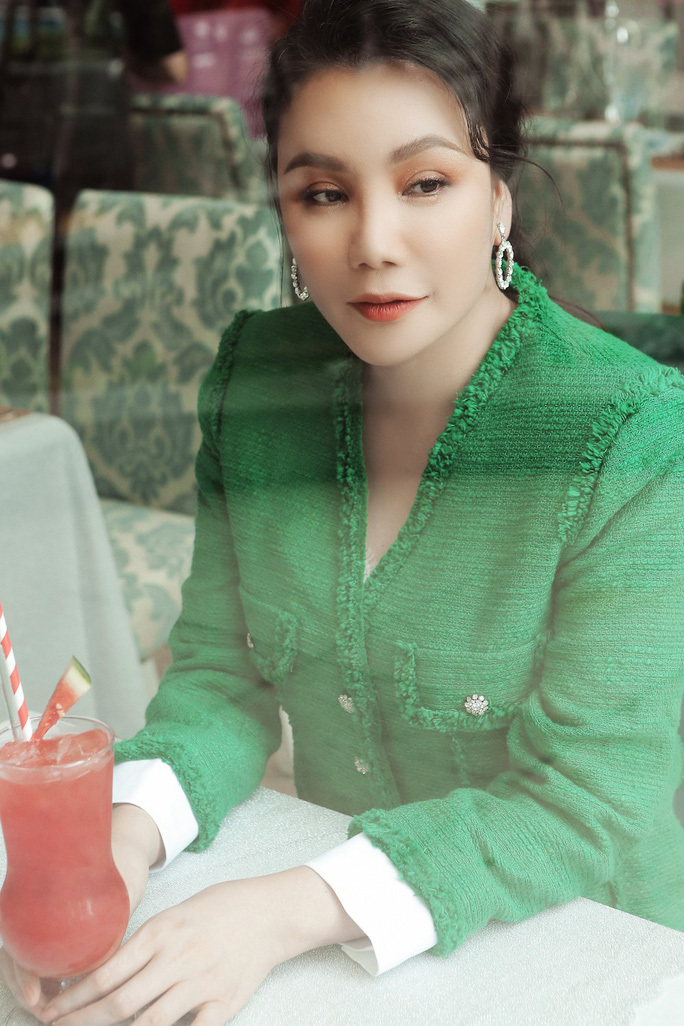 Không chỉ Lan Hương, nhiều sao Việt cũng từng gây tranh cãi vì nhan sắc ngày càng khác lạ-14