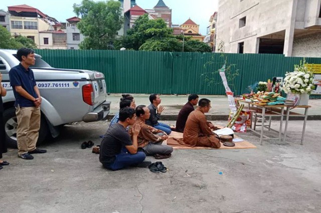 Vụ bé 6 tuổi trường Gateway tử vong: Thu thập camera dọc đường để xác định lộ trình chiếc xe đưa đón-3