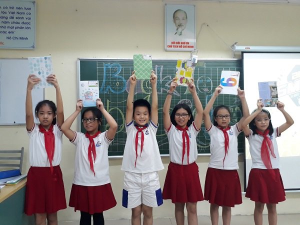 Khai giảng không bóng bay, không bọc vở bằng ni-lông: Trẻ em đã thực sự vào cuộc-3