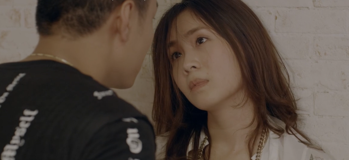 Xem Hồng Diễm diễn quá hay trong Hoa hồng trên ngực trái, tình địch cũ Lan Phương cũng phải thốt ra một điều-2