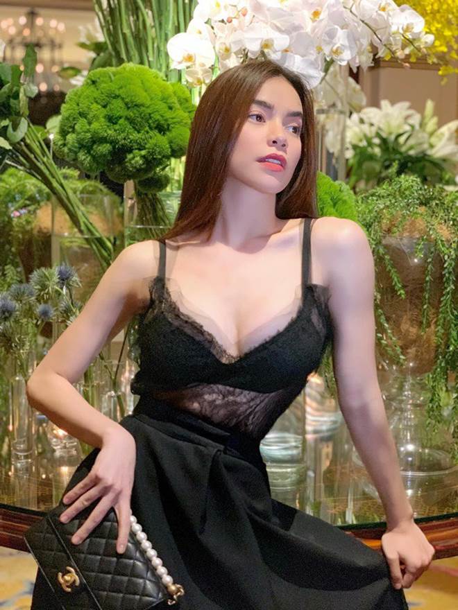 Những lần dùng lại đồ cũ mà vẫn giữ phong độ đỉnh cao của Hồ Ngọc Hà-6