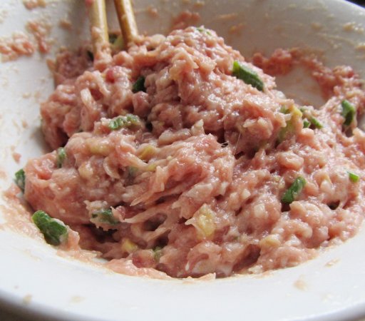 Làm thịt viên nhưng khi nấu hay bị vỡ, đầu bếp mách 3 mẹo đảm bảo không bao giờ nát-1