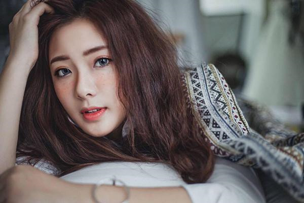 Hot girl thời tiết và những cô gái nổi bật từ Quảng Ninh-7