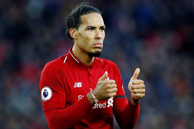 Đánh bại Ronaldo, Van Dijk làm điều chưa từng có trong lịch sử-1