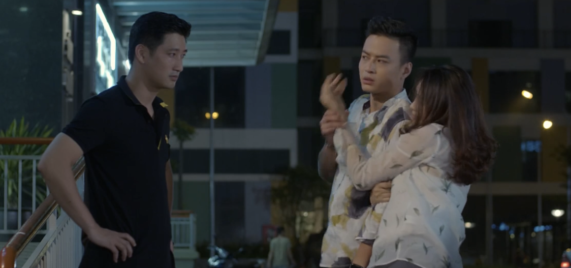 Hoa hồng trên ngực trái: Khuê tự nhận Bảo là bồ, so sánh với chồng Cao hơn anh, đẹp hơn anh, quát to hơn anh!-4