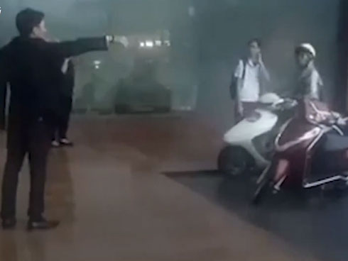 Khách sạn đuổi người trú mưa, chân dung ông chủ Grand Plaza-5