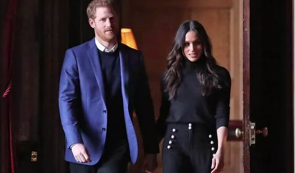 Meghan Markle cảm thấy chán ngấy khi bị so sánh với chị dâu Kate và sẽ quay lại diễn xuất vì không muốn tầm thường-1