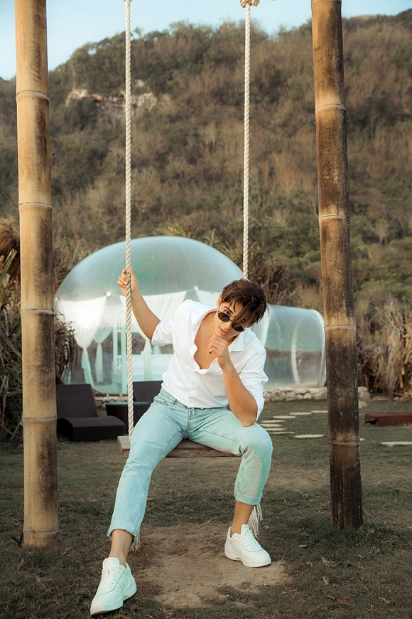 Trọn bộ ảnh cực nóng của Nữ hoàng nội y Ngọc Trinh trong chuyến đi đến Bali cùng Vũ Khắc Tiệp-3